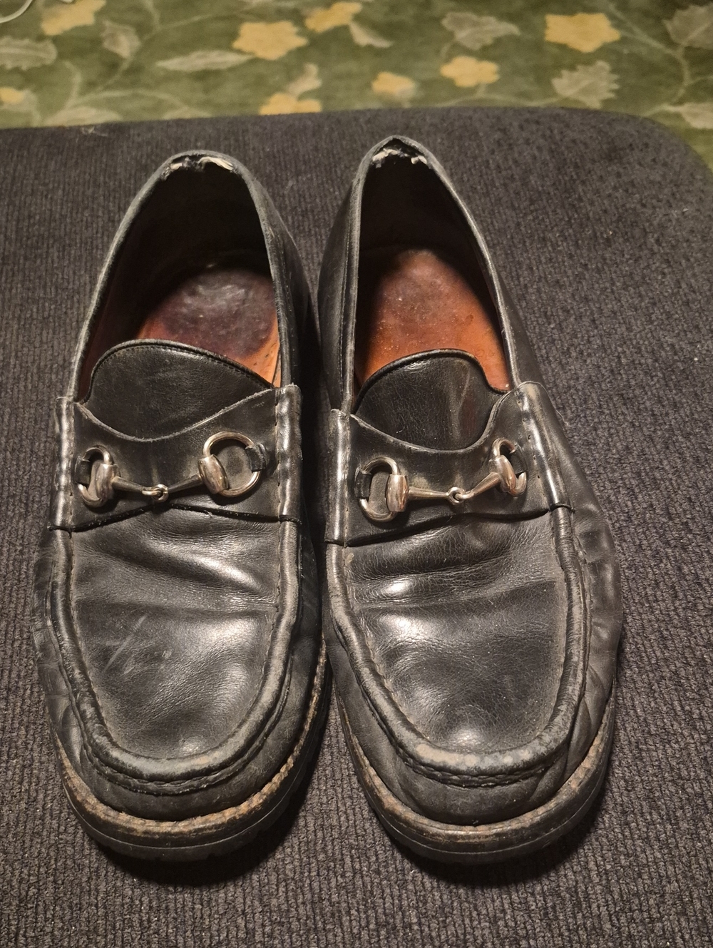 Gucci Black Leather Horsebit Loafers